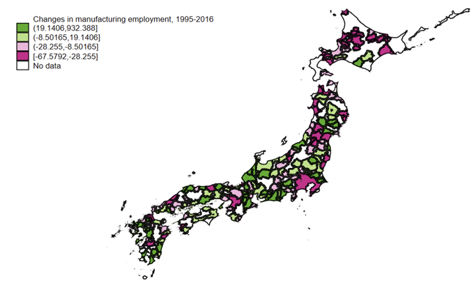 Figure 2 Changes in manufacturing employment between 1995 and 2016, by urban employment area